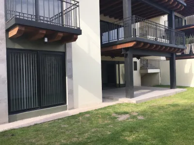 RENTA DEPARTAMENTO PB JARDIN PRIVADO LA ESCONDIDA - 2